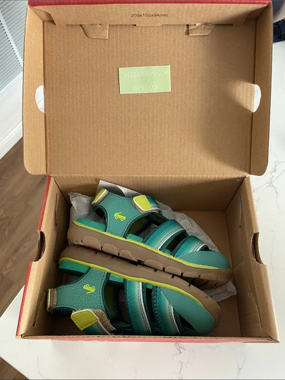 See Kai Run Green Teal Sandals with Lime Accents - NEW in Box